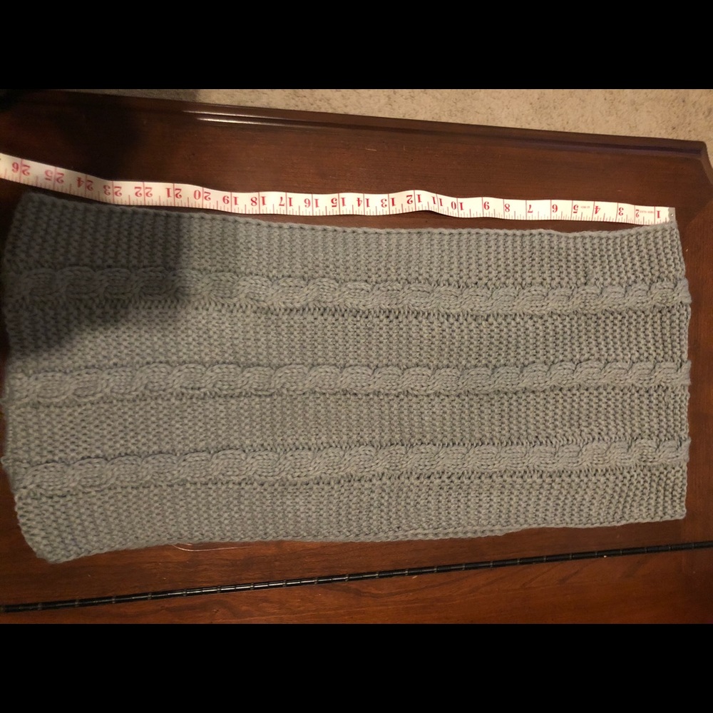 Infinity Scarf - Picture 6 of 8